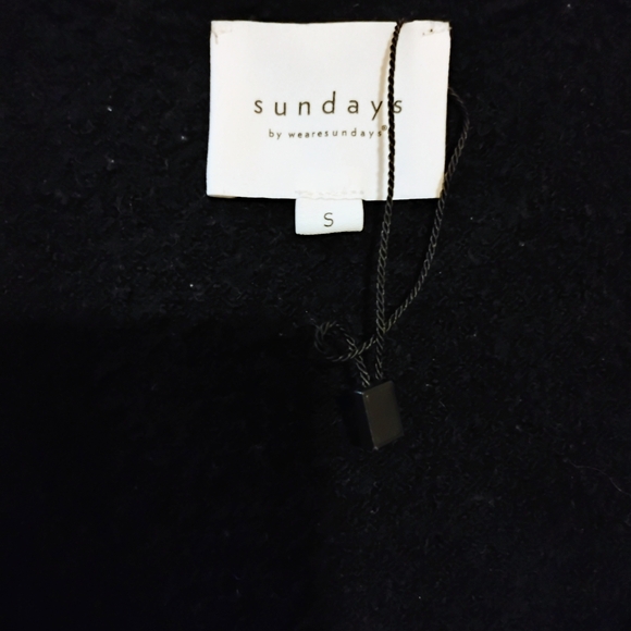 Sunday's Black Sleeveless Dress 55 Inches Long Size Small Never Been Worn - Picture 2 of 4